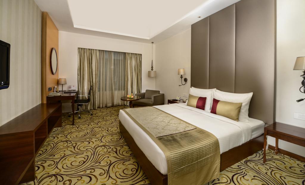 Pride Plaza Hotel, Calcutta Extérieur photo A room at the Taj Bengal