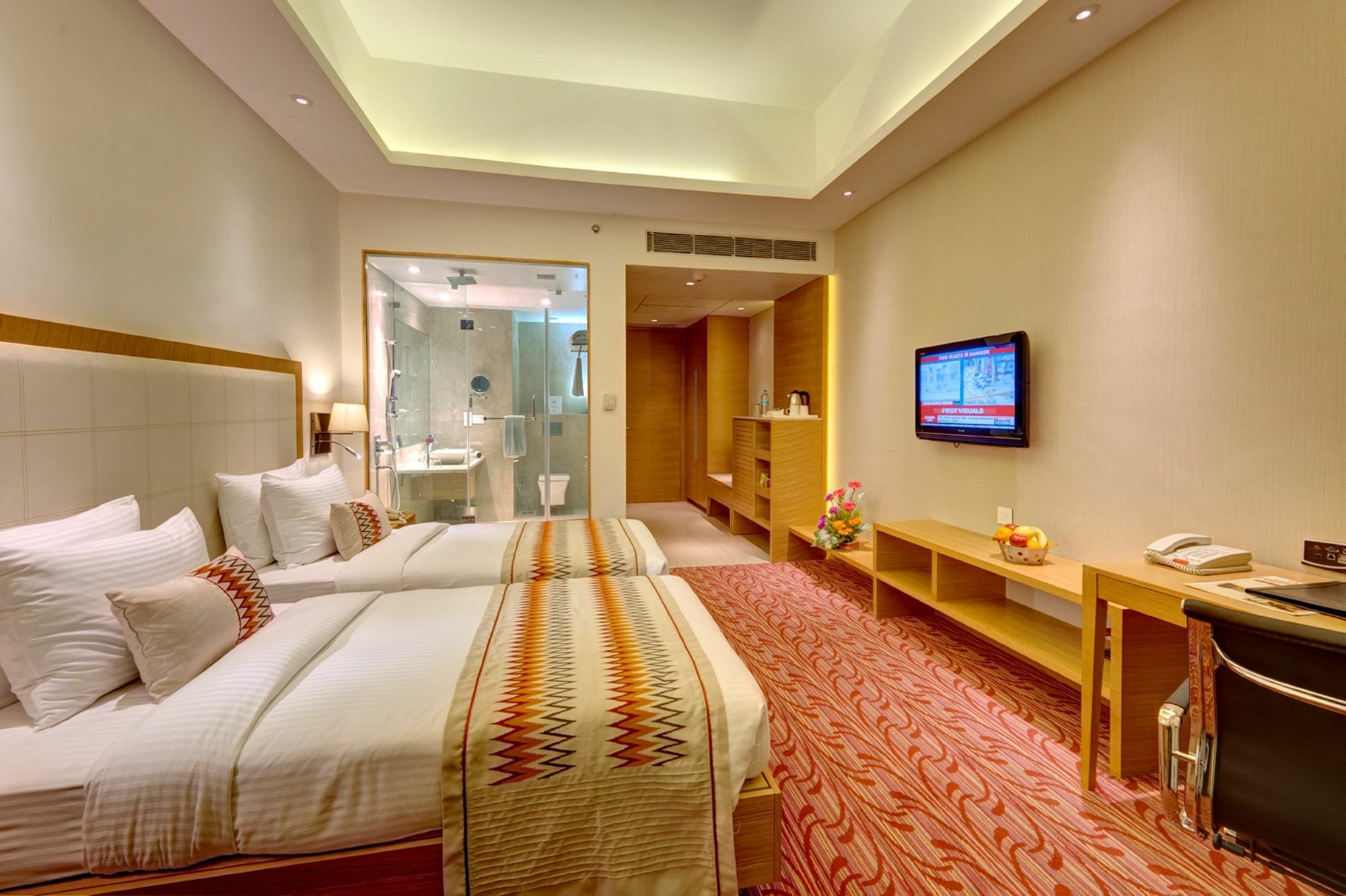 Pride Plaza Hotel, Calcutta Extérieur photo Deluxe Room